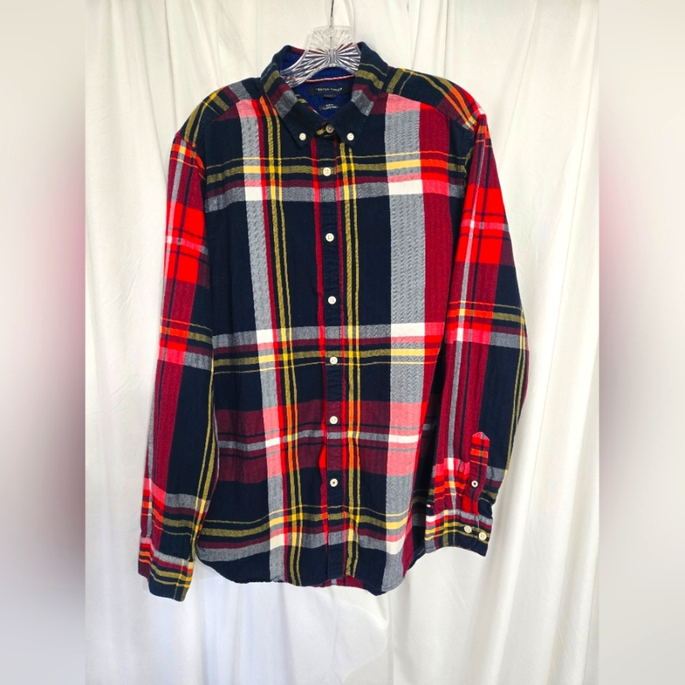Tommy Hilfiger Red/Blue Plaid Casual Button Down Fall Shirt Size L